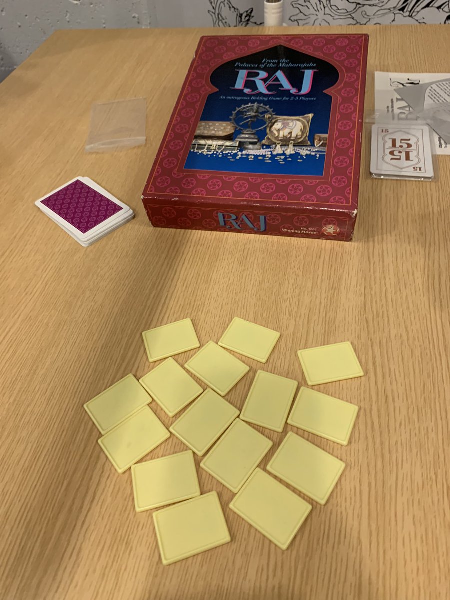 blacksabo10's tweet photo. アレックスランドルフ会
ささきさんのランドルフ講座から始まり、色々なゲームプレイさせていただきました!
初期はアブストラクトが多行けれど、次第に運要素も楽しめるゲームも展開したようです。
アブストラクトはどれも面白く、ツイクストしか知らない私には驚きの連続でした。
#alex100 https://t.co/Km39hTHTDA
