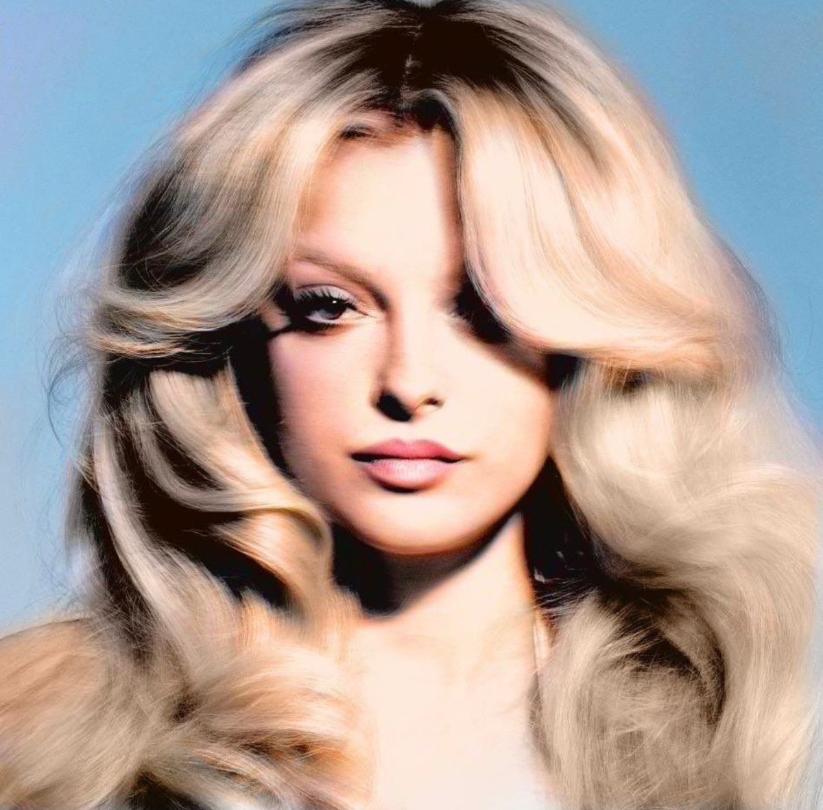 BebeRexha's tweet photo. GUYS!!! my third studio album “BEBE” is out EVERYWHERE TODAY!! making this was a process of trying to find my happiness again and putting it back into the music.. i couldn’t be more grateful for all the people in my life who helped me get here and for all of YOU for supporting me endlessly. you fill me with so much love and joy. i hope you love this as much as i do, it’s some of my proudest work i’ve ever created. https://t.co/mYE6nEBD8o