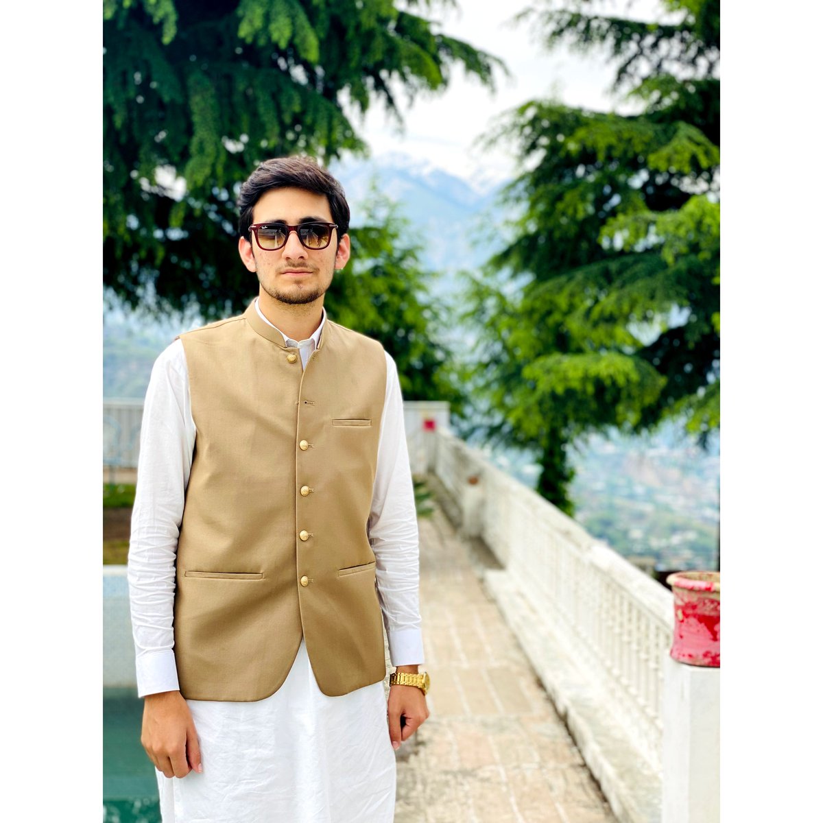 Uzair_bari11's tweet photo. Lost in the mountains ⛰️🌲

#Mountains #Mataka https://t.co/9tP4MIMJQM