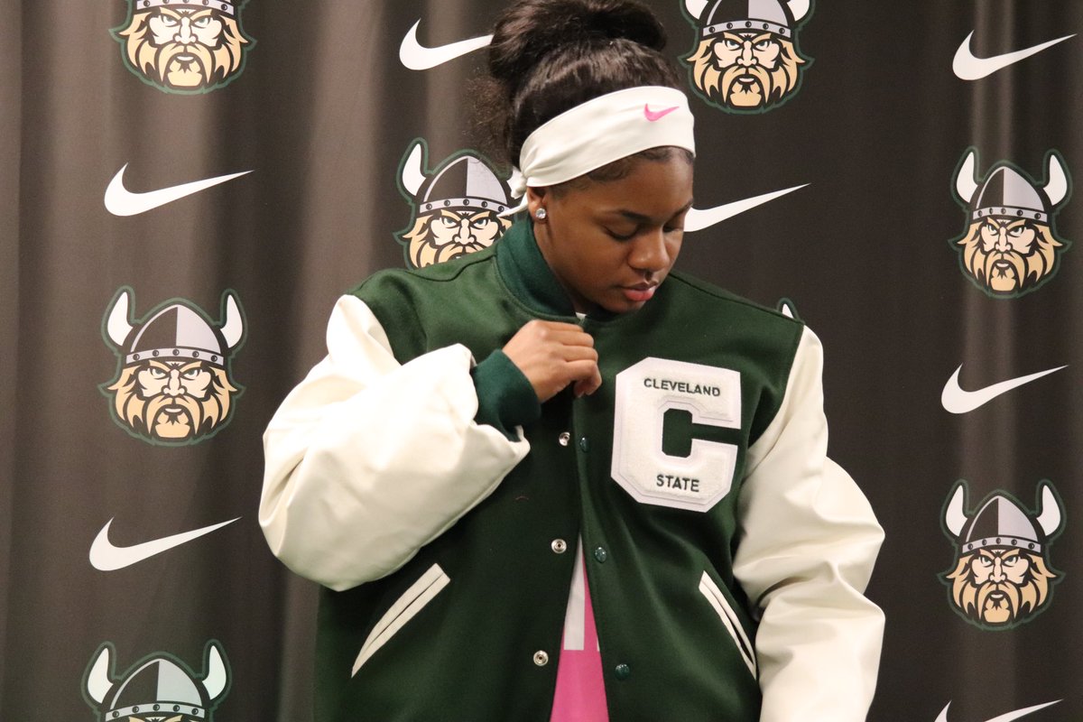 MaplesColbi's tweet photo. Wassup Cleveland💚🤘🏾 @CSU_WBasketball https://t.co/ecezeXkyYr