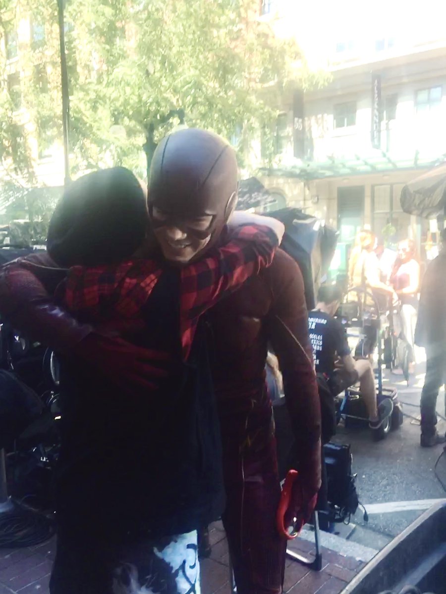 awaytoseas's tweet photo. It’s #NationalSuperheroDay and today and everyday I’m thankful for my hero’s @BrandonJRouth #GrantGustin #SebastianStan https://t.co/Y75uK5npVc