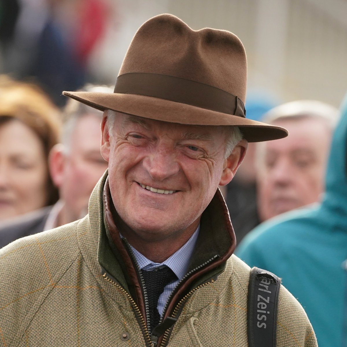 SportingLife's tweet photo. 🏆 Facile Vega
🏆 Bialystok
🏆 Energumene
🏆 Predators Gold
🏆 Grangeclare West
🏆 Gaelic Warrior
🏆 Junta Marvel
🏆 Dinoblue
🏆 Klassical Dream
🏆 El Fabiolo
🏆 Ballyburn
🏆 Kilcruit
🏆 State Man
🏆 Impaire Et Passe

🤠 𝙁𝙤𝙪𝙧𝙩𝙚𝙚𝙣 winners and counting for Willie Mullins! https://t.co/U6TcYzbhNz