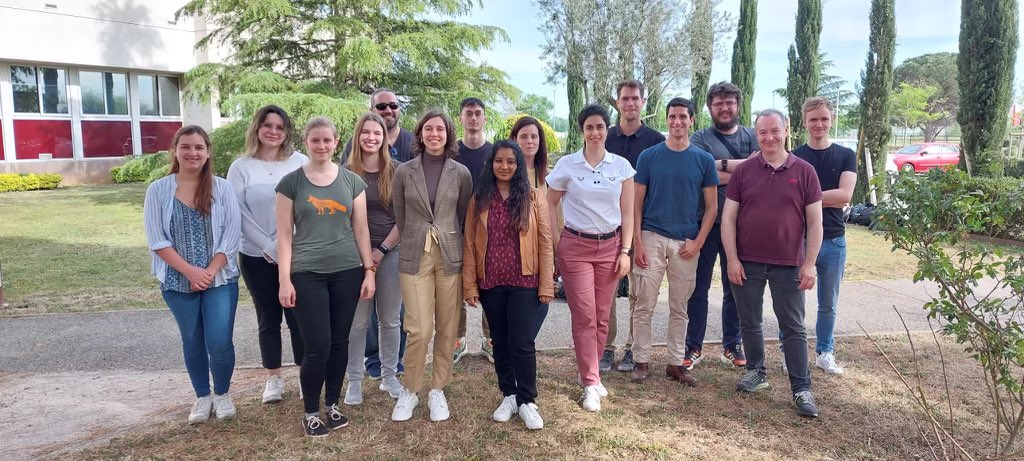 Gathering for a group photo after an incredible hands-on learning experience on mass spectrometry at Workshop 2 

#IMS23 #metaproteomics #microbiome