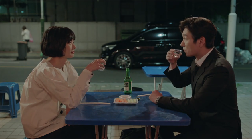 _gabbiespace's tweet photo. just realized that at the last episode of sf's first season it was yeojin who was looking intently at simok as if making sure the he's okay and then on second season it was the other way around https://t.co/DqkeivVdEM