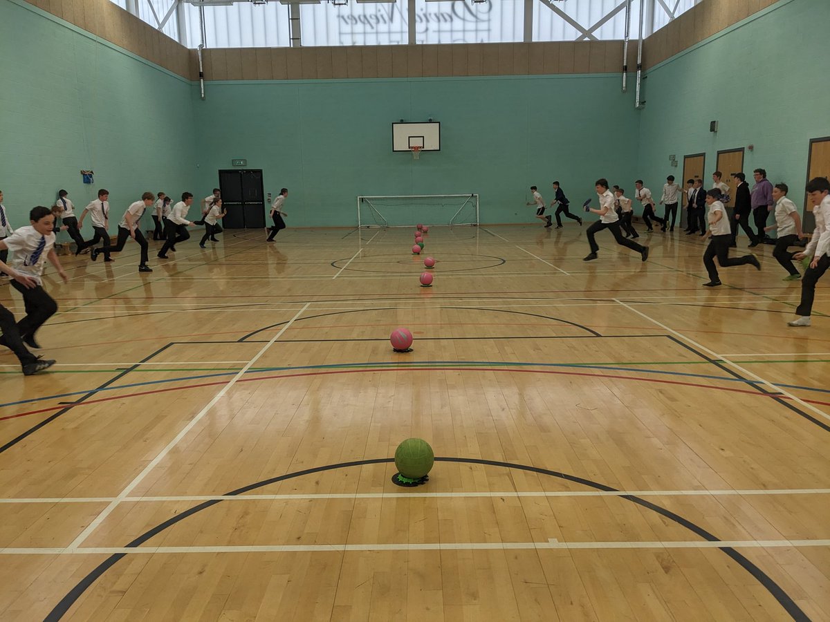 Miss_PerryDNA's tweet photo. What an amazing turn out for Friday club today! #dodgeball @nieperacademy https://t.co/ozjfKfacU2