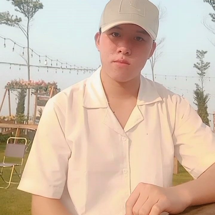 JyTrung's tweet photo. #AnhHosoMoi https://t.co/yUVS6j0nbL