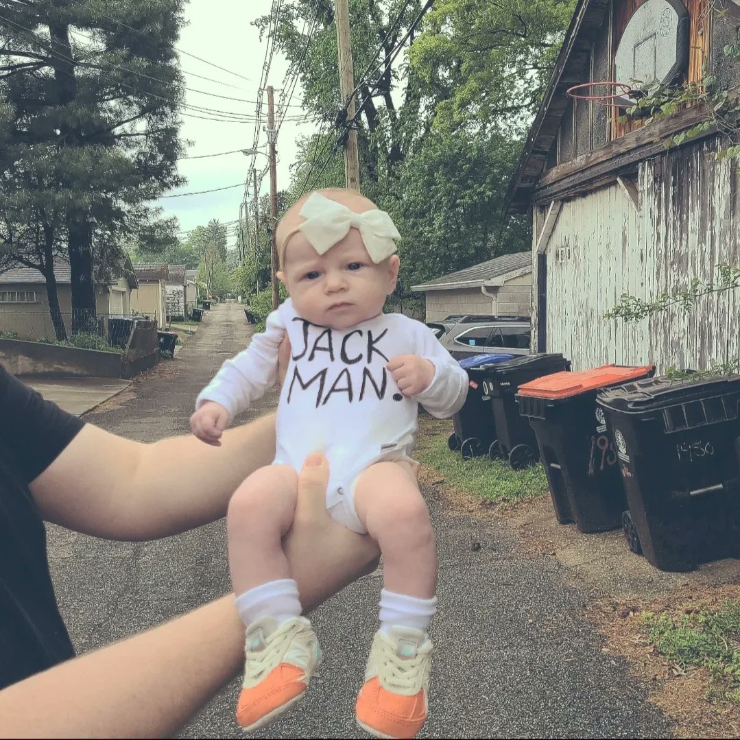 olstephens's tweet photo. "Just to leave the crib these days has become such a skill" @jackharlow https://t.co/6pqbFKsGWK