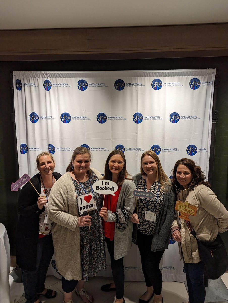 MrsConnor14's tweet image. Having a great time at the @mraread Annual Conference with colleagues representing @MendonUptonRSD !! 📚 📖 @HagensLearners @CloughLiteracy @PrincipalGarden