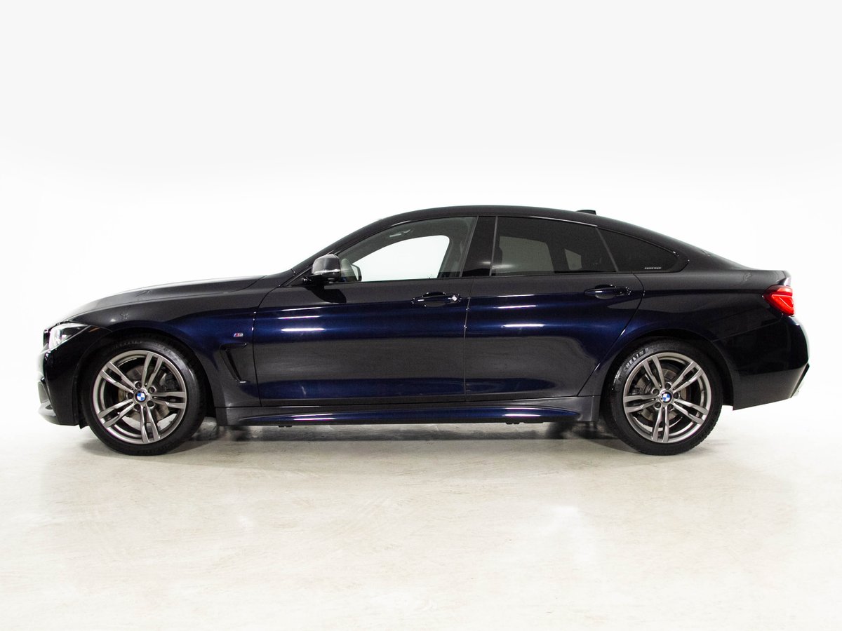 AutoGouveia's tweet photo. BMW 420 D GRANCOUPÉ PACK M AUTO
Com Pack desportivo M, caixa automática de 8 velocidades, jantes de 18"", GPS, e muito outro equipamento de topo de série, este GranCoupe vai proporcionar-lhe um enorme prazer de condução. 
https://t.co/gsQ0mr55L6 https://t.co/jjl84VDfyU