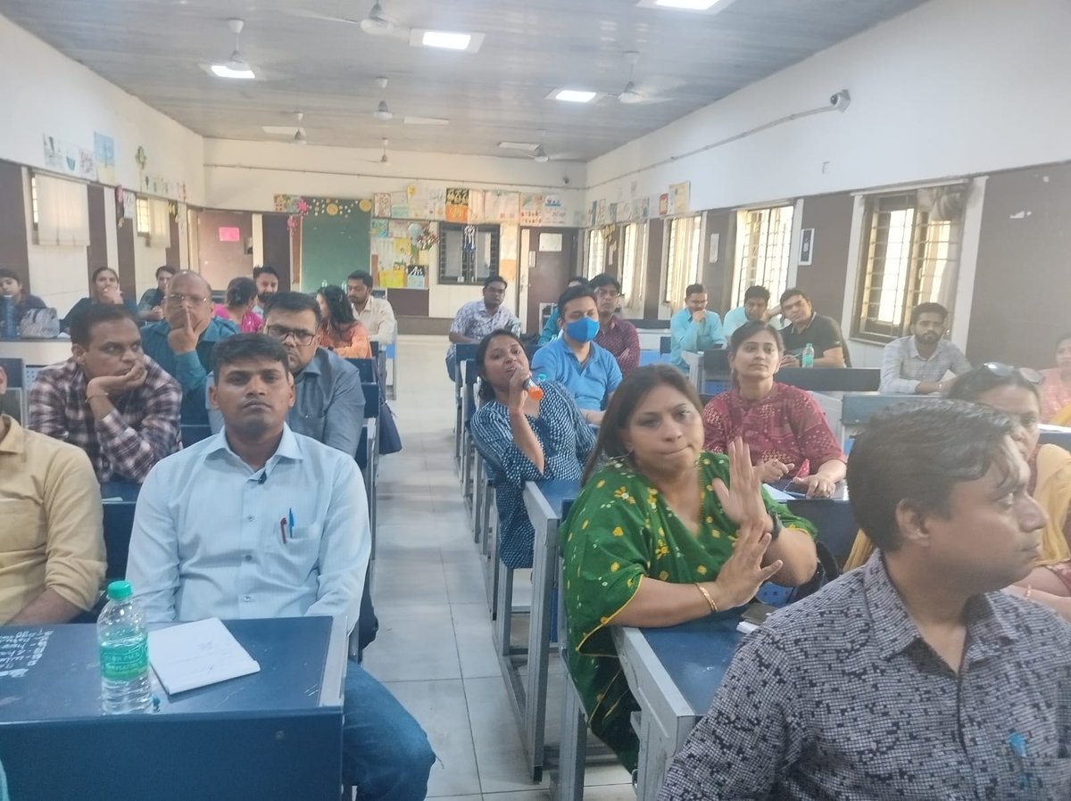 Sarita_DoE's tweet photo. "Tell me and I forget, teach me and I may remember, involve me and I learn.”
– Benjamin Franklin

Five days mission buniyaad orientation by   @SCERT2021  @Dir_Education is going on in full swing @skvzm jafrabad 1105018
Glimpses of day 1. @DietDilshad https://t.co/ojal22vHTP