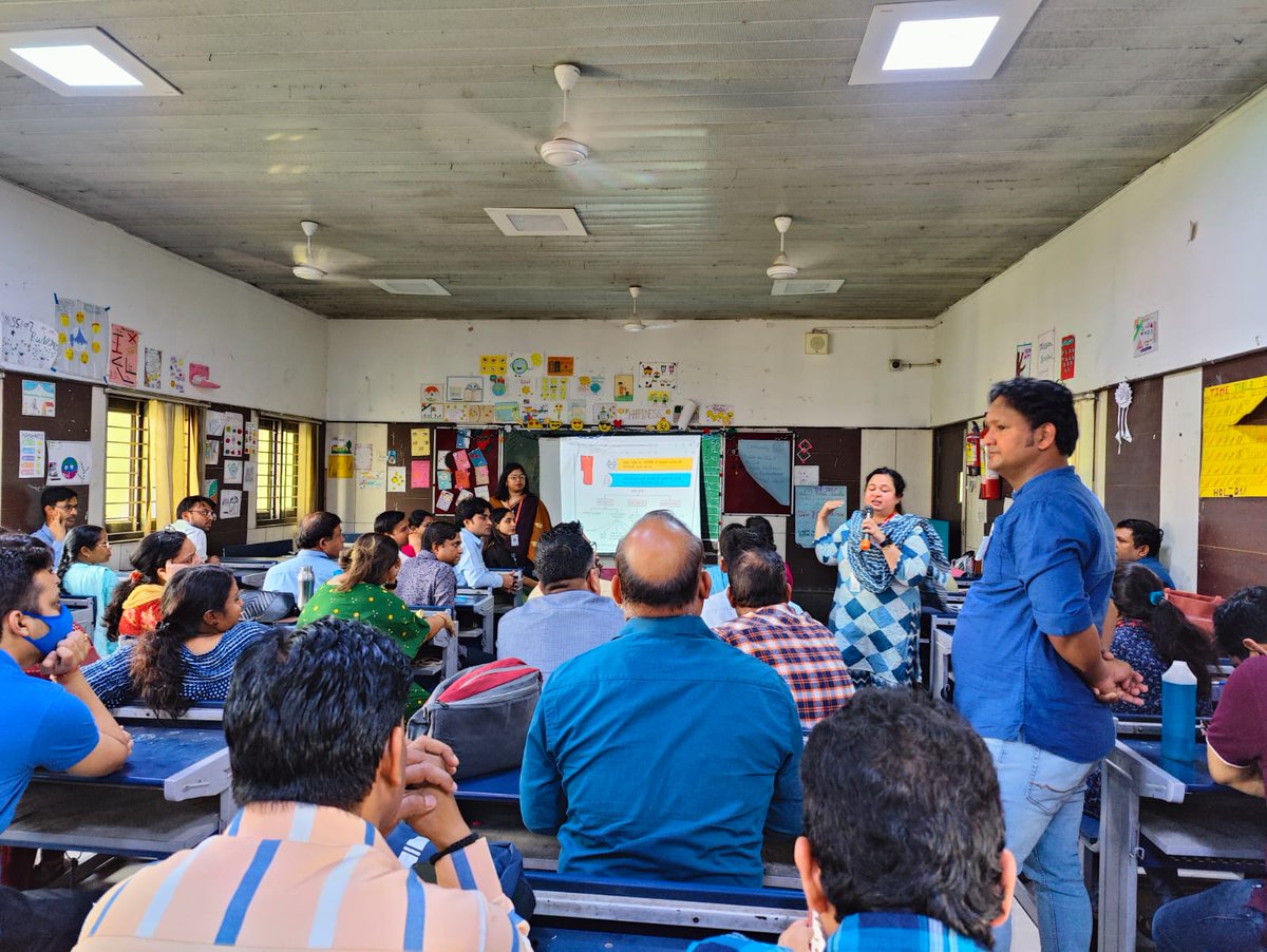 Sarita_DoE's tweet photo. "Tell me and I forget, teach me and I may remember, involve me and I learn.”
– Benjamin Franklin

Five days mission buniyaad orientation by   @SCERT2021  @Dir_Education is going on in full swing @skvzm jafrabad 1105018
Glimpses of day 1. @DietDilshad https://t.co/ojal22vHTP