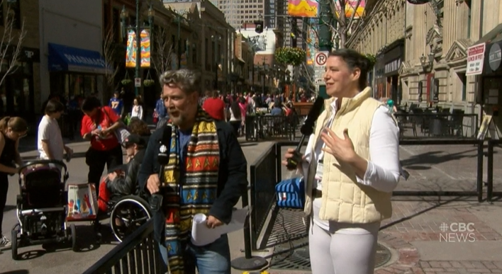 MeeganReadCBC's tweet photo. @CBCJenny @LorenMcGinnis @CBCCalgary @calgaryexpo #POWParade #YYC https://t.co/PBdd80AOAE