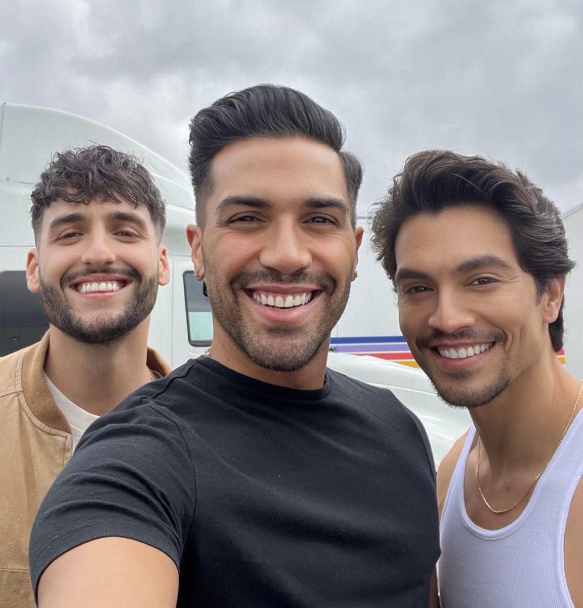 AntonioShowLA's tweet photo. Dancing with fellow #MSAFAM @ned_zaina and @TiagoRaul10 in a new SAG/AFTRA feature film 🤩.  Can’t wait to share more when it’s released 🤐.  Huge thanks to agent @megnhunt of @MSAAgency 🧡 https://t.co/oflmDczmTh