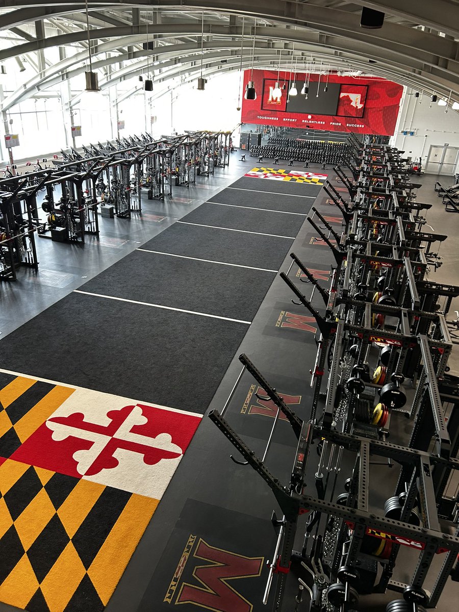LarrellSharp's tweet photo. I had a wonderful time exploring more of the University of Maryland campus and speaking with my position coaches yesterday.@_Coach_Williams @coachbrax10 @Coach_Smith547 @PaolucciPG @coachjthomas11 @TerpsFBRecruit https://t.co/eCw7jh1FYq
