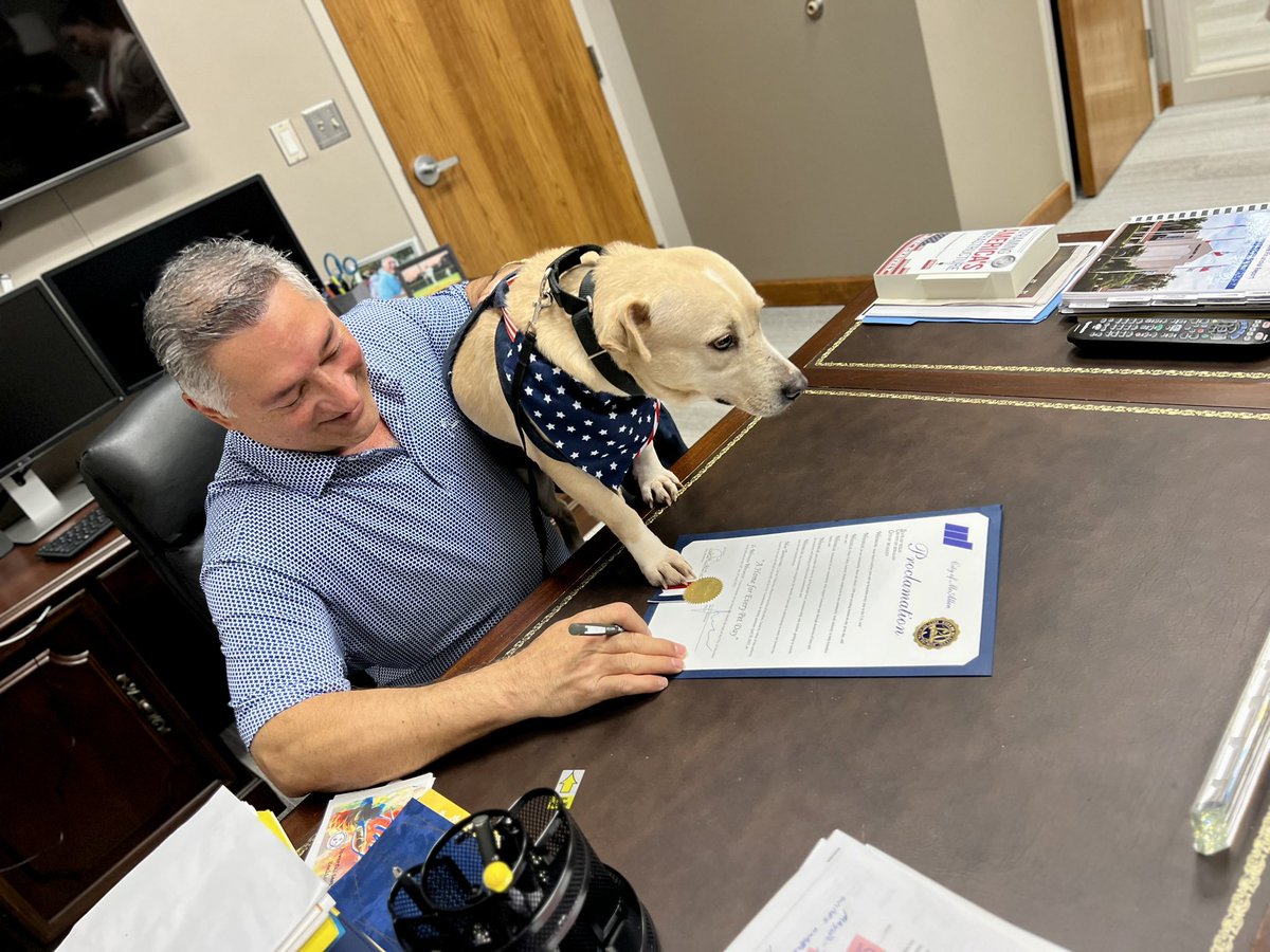 City of McAllen, TX on Twitter "Mayor Villalobos and City Commissioner