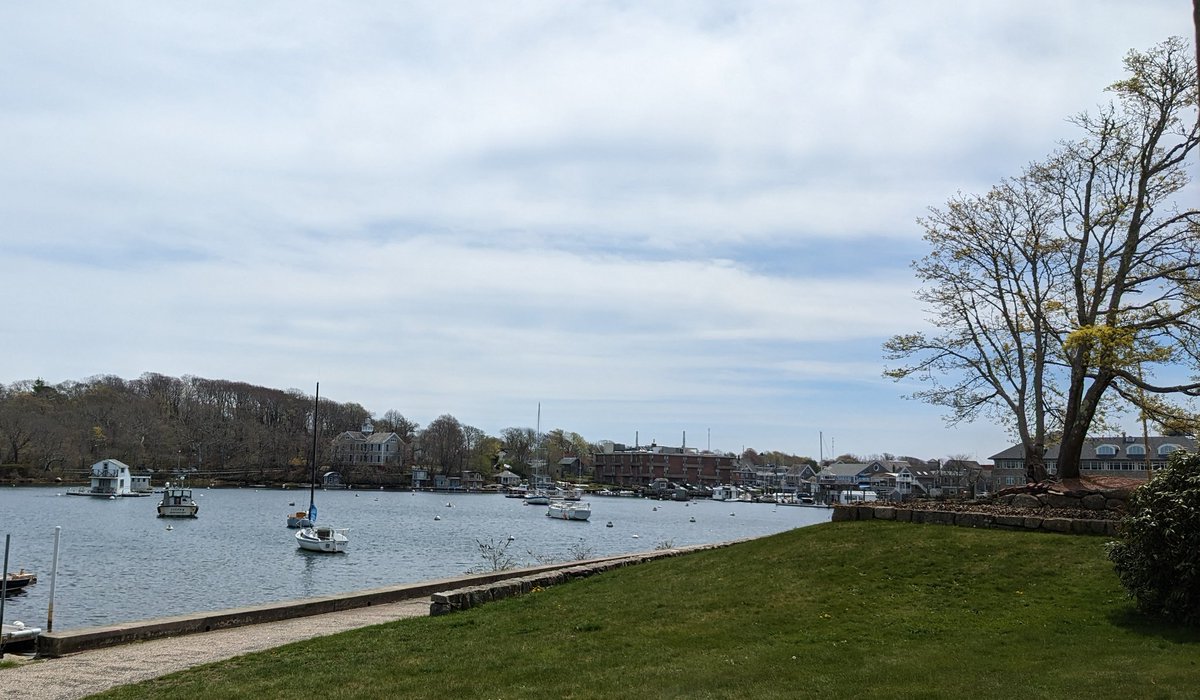 Teresa Lee (@snickclunk) on Twitter photo It's a gorgeous spring day for the start of #NESDB2023! Thanks to @EcheverriLab & <a href="/frau_fish/">Jennifer Fish</a> for planning this weekend full of 🐣🐸🐟🐁🪼🐛🪰, and of course, 🪱! It's a gorgeous spring day for the start of #NESDB2023! Thanks to @EcheverriLab & <a href="/frau_fish/">Jennifer Fish</a> for planning this weekend full of 🐣🐸🐟🐁🪼🐛🪰, and of course, 🪱!