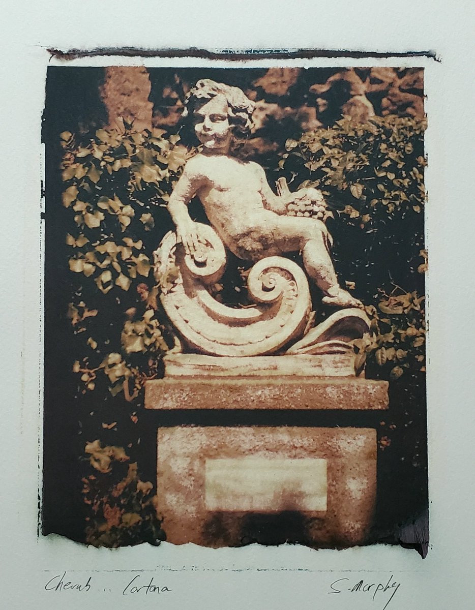 CryptoK37364015's tweet image. Late Gm Frens. Happy FriYAY.
From the archives.
Cherub, Cortona.
8x10 Polaroid on archival paper.
Shot on 35mm 🎞 , enlarged on Polaroid 809ER film and transfered.
#Polaroid #PolaroidImageTransfer 
For more on the process👇