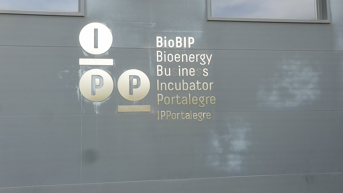 coesao_pt's tweet photo. No #BioBip do @IPPortalegre demos as boas vindas à #Kyndryl, atualmente com 20 quadros altamente qualificados, este novo centro de inovação e competência nas áreas da cibersegurança, automação e robotização, irá contribuir para o desenvolvimento desta região. https://t.co/JZLwDMt5qB