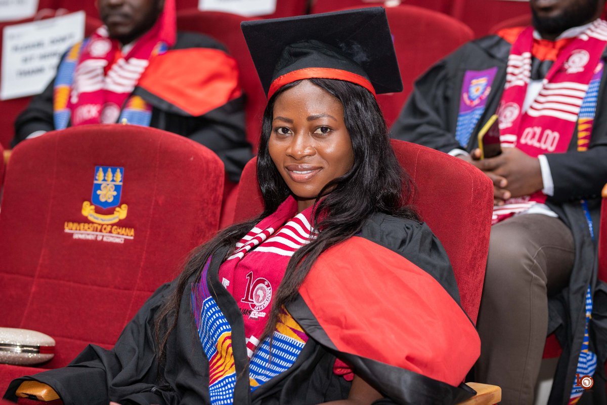 AIMSGhana's tweet photo. #Spotlight #Classof2022 
Meet Nana Ama Amponsah from our Master's in Mathematical Sciences for Teachers #MMST Program! While being an excellent #teacher, she hopes to advance her skills in #statistics, specifically through Rstudio Computer Programming!
#MathStatMonth #WomenInTech https://t.co/IozR3zq8V5