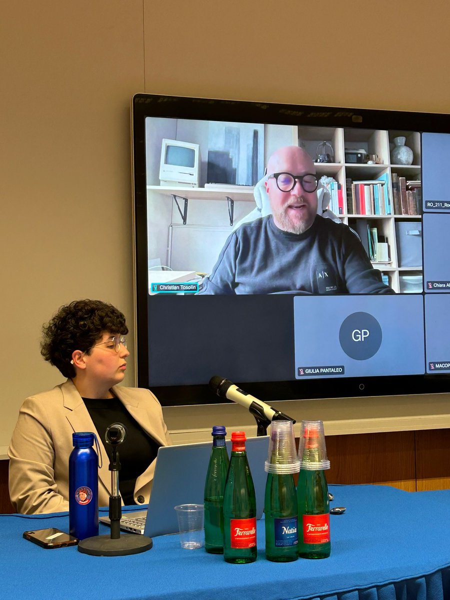 fdicos10's tweet photo. 👩🏼‍💻📱Terza giornata del modulo in Comunicazione pubblica digitale del Master @mics_luiss @LUISSSoG. Tanti argomenti: da YouTube a Canva, da Twitch a Hootsuite, da Instagram a Twitter, da ChatGPT e AI alla scrittura per le piattaforme digitali 

#pasocial https://t.co/3iuoi0V2Ww
