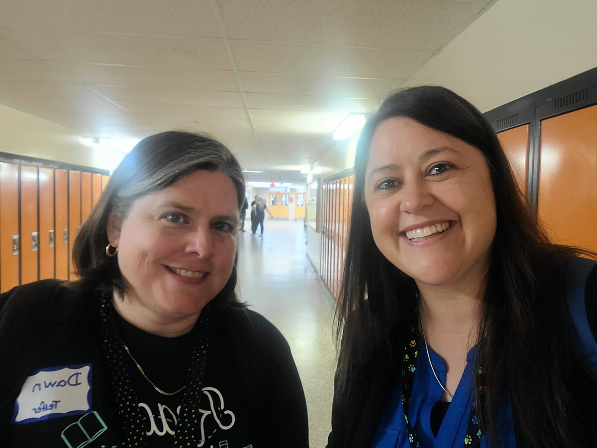 MsHickeytvdsb's tweet image. Such a great day presenting to secondary teachers with @DawnTelfer . So many great discussions about how assistive tech is #GoodForAllTech @SpecialEd_TVDSB @TVDSBAT @RAndrewCanham @rferrara10 @ChertichCheryl @texthelp @mindomo @TVDSBLiteracy @akillianedu