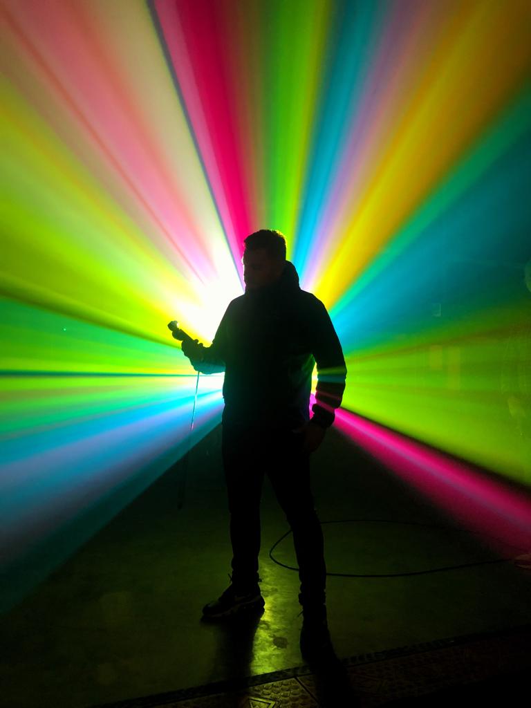 ICLSociety's tweet photo. Check out this beautiful piece of art created by Martin Smith … pinewood tank, rainbow lighting made with @Creamsourceled vortex 8s. #setlife #setlighting #setlightingtech #gaffer #gafferslife #icls #iclsociety #member #working #lighting #iclsmembers #lifeonset #cinematography https://t.co/MYVTf0ynrR