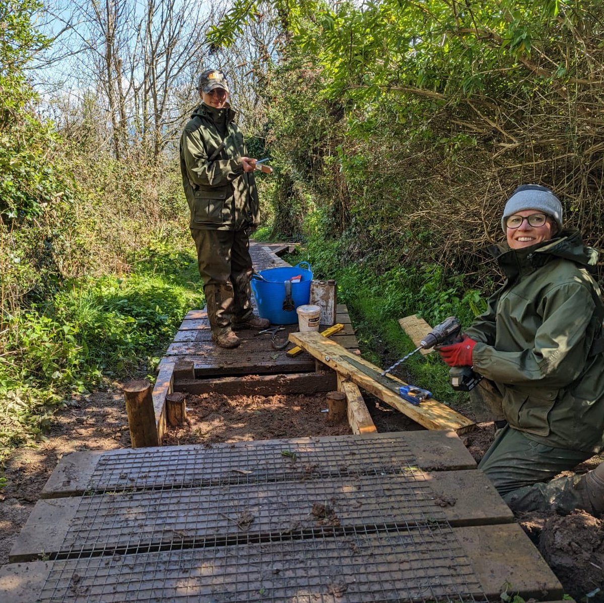 BerryHeadRanger's tweet photo. Another section of boardwalk has been completed along the coast path near to St Mary's Bay, Brixham by the Berry Head team.

#stmarysbay #brixham #boardwalk #countrysiderangers #footpathmaintenance https://t.co/6RNb0Znaax
