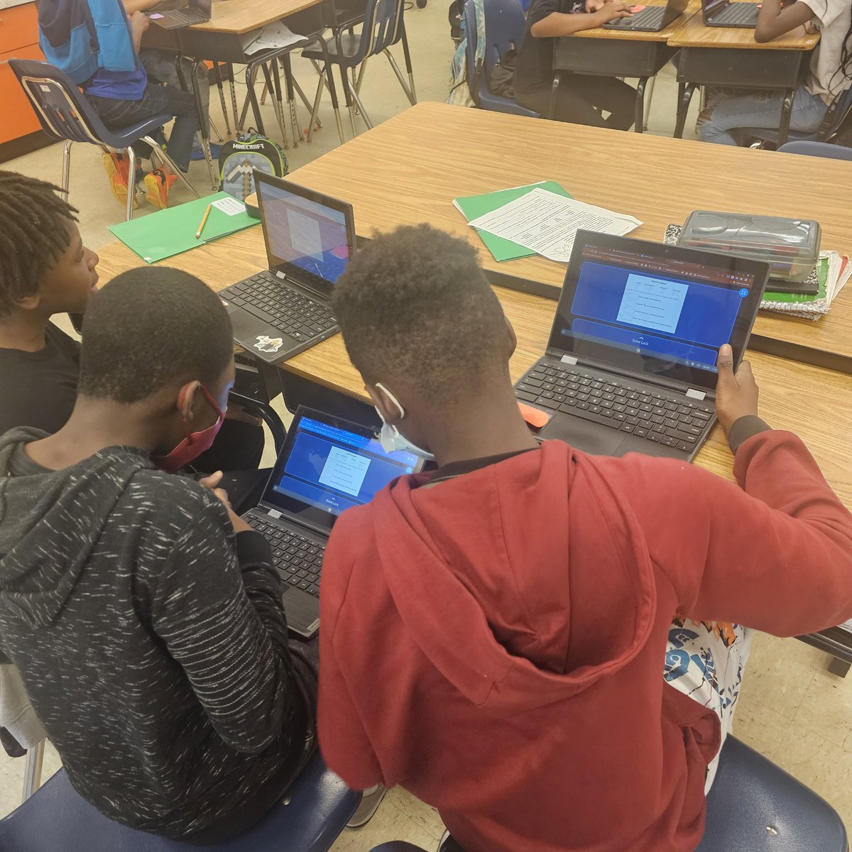 Smallblocktech's tweet image. I really enjoyed reviewing drawing conclusions, figurative language, and cause and effect with Mr. Harding&apos;s 5th grade class almost as much as they did.
 @breakoutEDU
@jennthomas75
@CradockES 
@ebracyPPS
@JolleyLa
@PortsVASchools 
#PPSshines 
#PPStrt
@GriffinRead4PPS