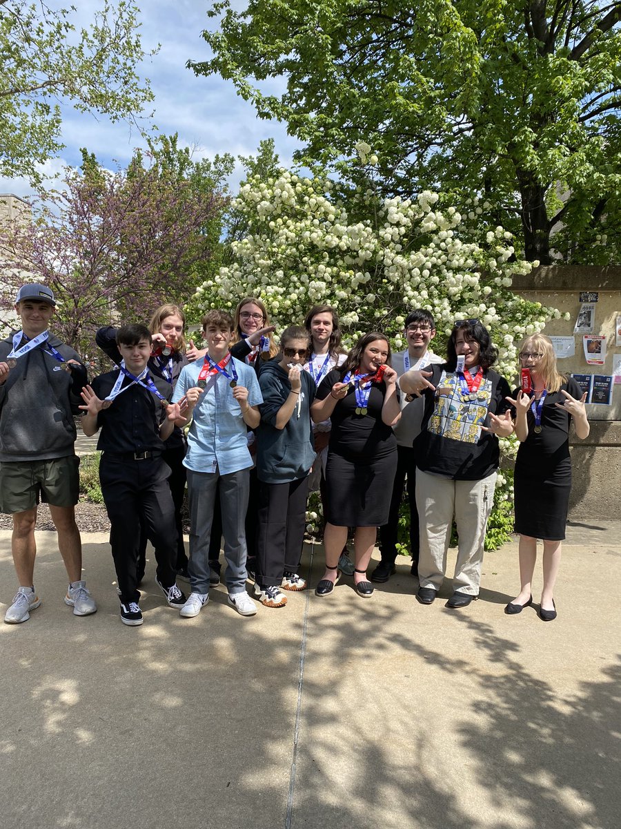FairGroveBands's tweet photo. Congratulations to our State performers! We had a great day!

Luc Deeds: Silver Medal
Brandon Kandlbinder: Silver Medal
Trumpet Trio: Bronze Medal
Saxophone Trio: Bronze Medal https://t.co/LiBFKCSByF