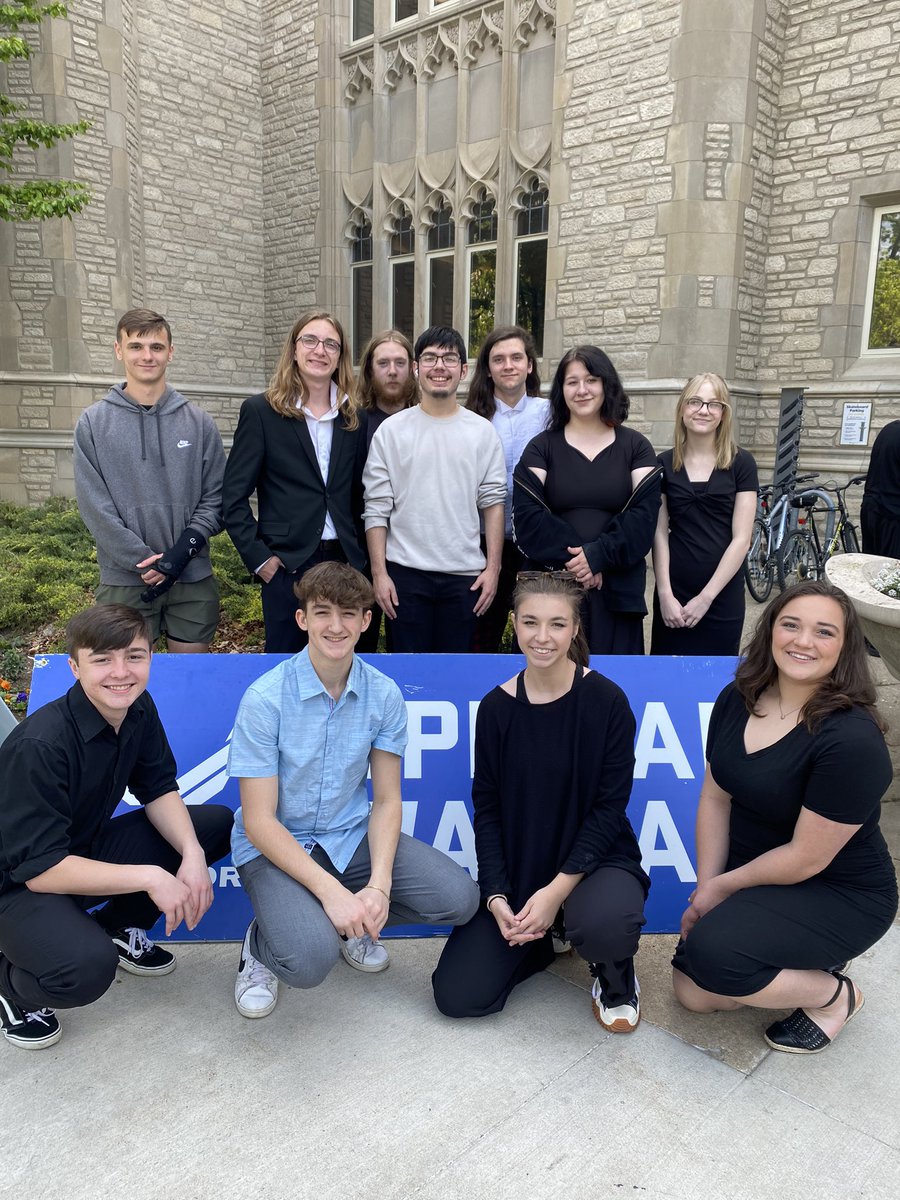FairGroveBands's tweet photo. Congratulations to our State performers! We had a great day!

Luc Deeds: Silver Medal
Brandon Kandlbinder: Silver Medal
Trumpet Trio: Bronze Medal
Saxophone Trio: Bronze Medal https://t.co/LiBFKCSByF