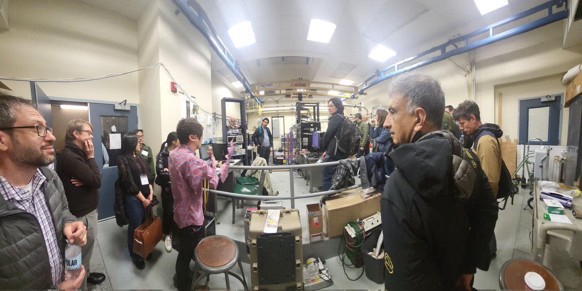 Caltech_LHC's tweet image. #QuantumSensors workshop for #EPPHEP @doescience hosted @Yale_QI - great tour of impressively renovated and re-imagined  @yalewrightlab   💖