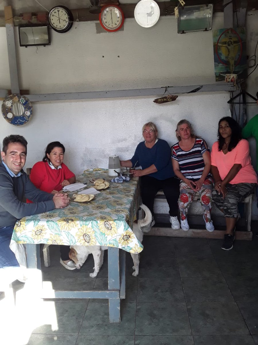 CFerreiraTigre's tweet photo. Desde el Municipio de tigre nos reunimos con el "Centro Comunitario Los Fantoches" y acompañamos el operativo en la "Sociedad de Fomento Los Troncos".
@MunicipioTigre
@ZamoraJulio
#TigreEsMiVida https://t.co/Ny7TQ7HARb