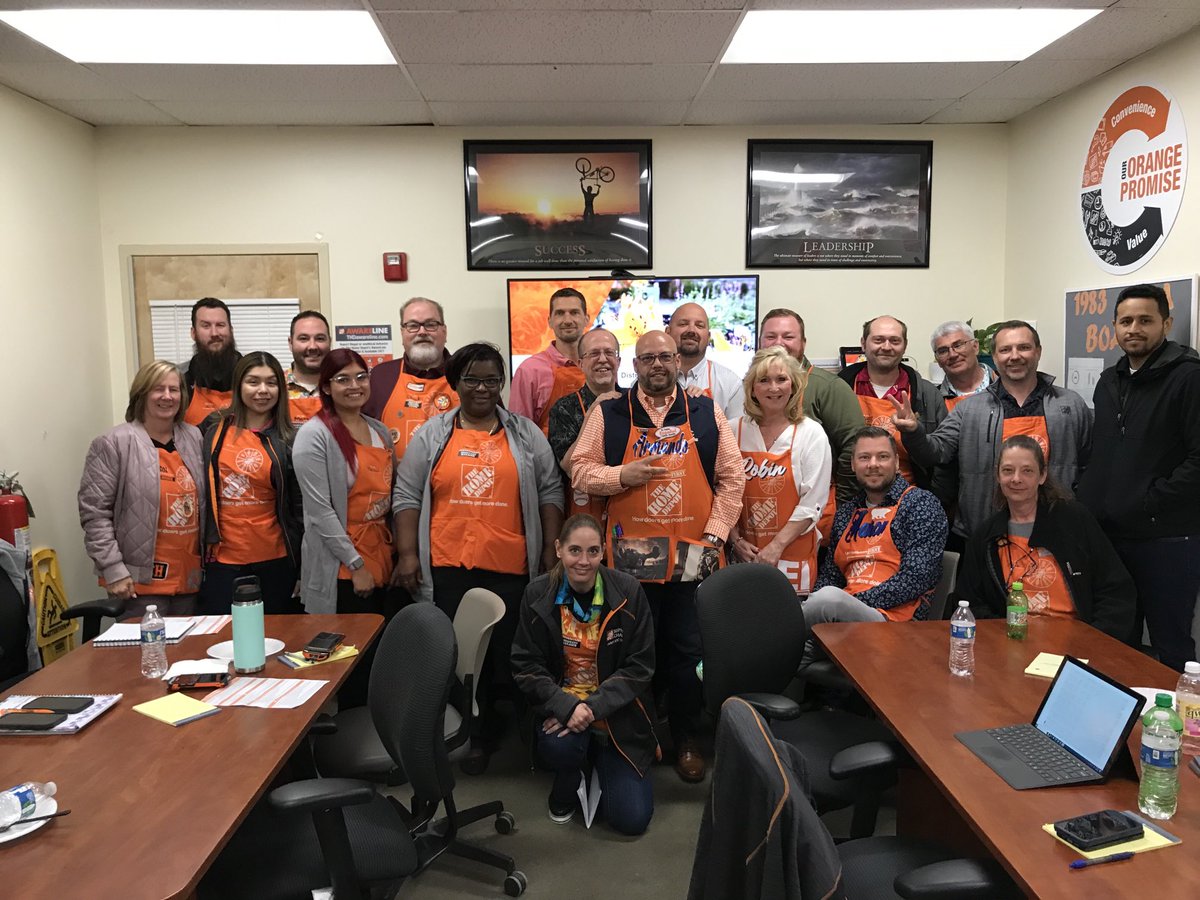 Great morning of Q1 training with DM Joan and the D98 leadership team. Thanks for your engagement and to 1983 Countryside for hosting us.