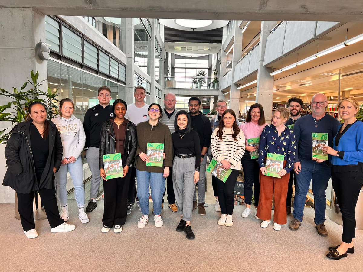 DorKeane's tweet photo. The MSc Digital Marketing &amp; Analytics students @GraDilleen @setucwmarketing  were delighted to welcome @NLahart from Bó Sires to @SETUIreland this morning to present their digital communications strategies. Bó Sires is an exciting new company offering AI services to dairy farmers https://t.co/vyGk67Hn3J