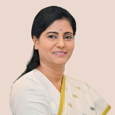 Dr_DilipPal's tweet photo. ओजस्वी वक्ता, सरल-सौम्य व्यक्तित्व की धनी, मिर्जापुर से जनप्रिय लोकसभा सांसद एवं मा0 केंद्रीय राज्यमंत्री तथा अपना दल (एस0) की राष्ट्रीय अध्यक्ष श्रीमती अनुप्रिया पटेल जी, आपको जन्मदिन की हार्दिक बधाई एवं शुभकामनाएं। 
प्रभु श्रीराम जी से प्रार्थना है कि आप दीर्घायु हों और सदैव स्वस्थ एवं प्रसन्न रहें।
@AnupriyaSPatel @gschaubey @DwarikaMai
