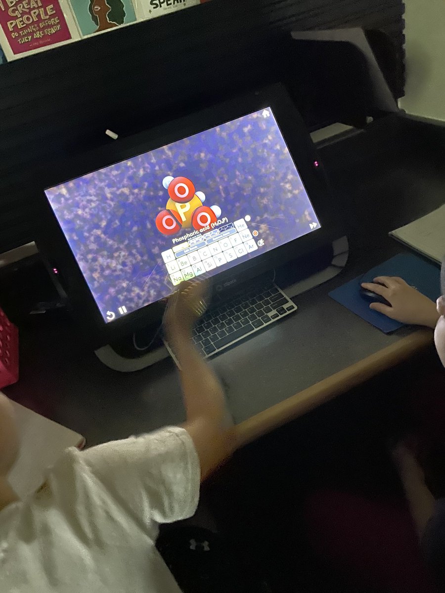 MrsNHeaver's tweet image. We’ve been hard all week learning about atoms, elements, molecules, &amp;amp; compounds. Today we ended the week with some molecule fun-I gave the chemical formula &amp;amp; then students could build the 3D molecule! @zSpace is so fun! @CentralCyclone
