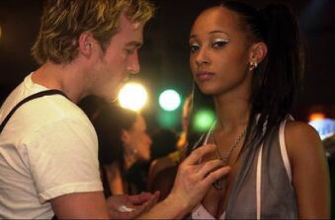 LISA MAFFIA tweet media