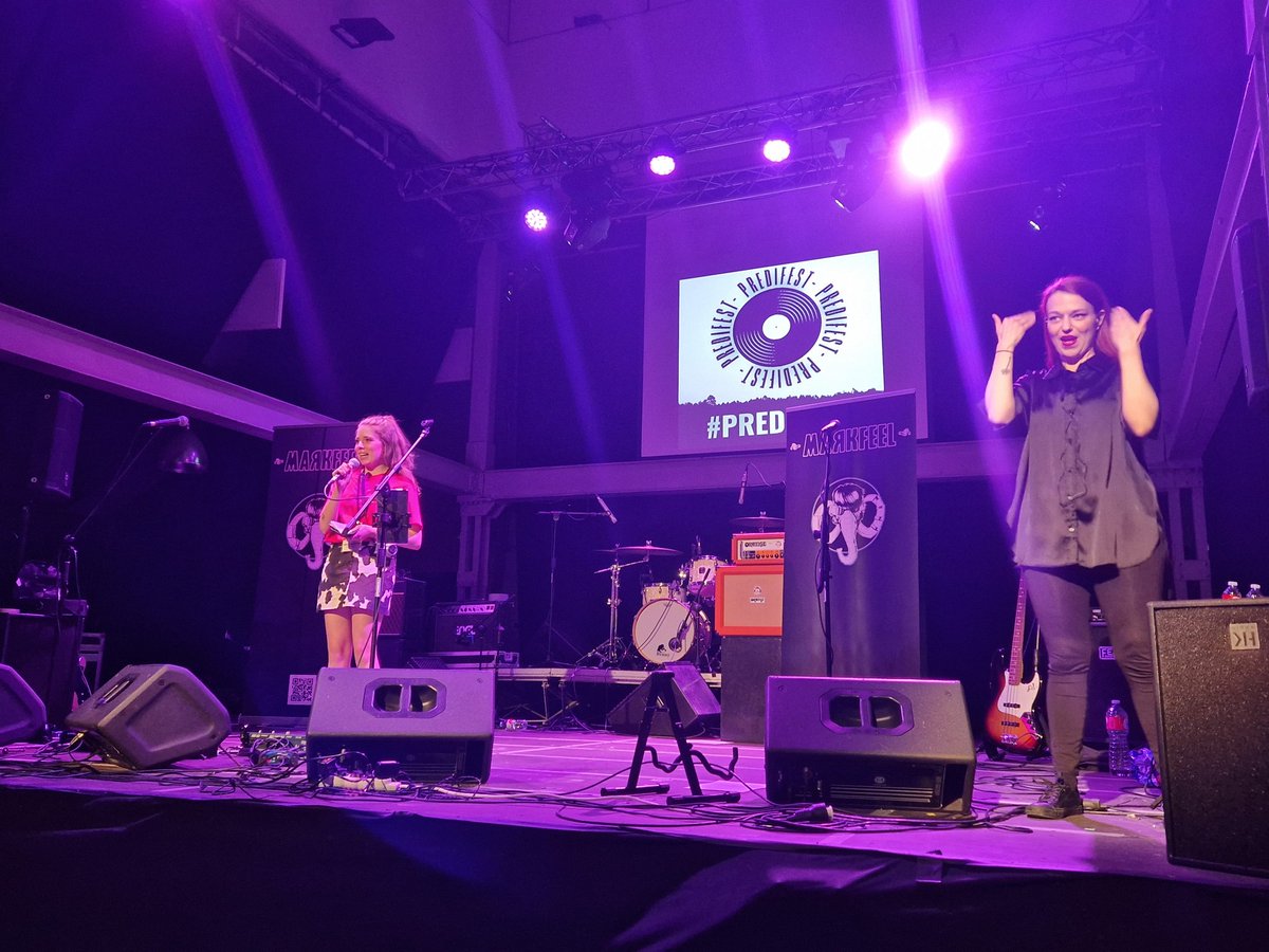 IMPULSA_CyL's tweet photo. ¡Arrancamos el #PREDIFEST en la Sala Blanca del @LavaVLL! ¡A disfrutar de la música de manera inclusiva, para todos! 🎵🎵🤟🤟 https://t.co/mumZPs8icS
