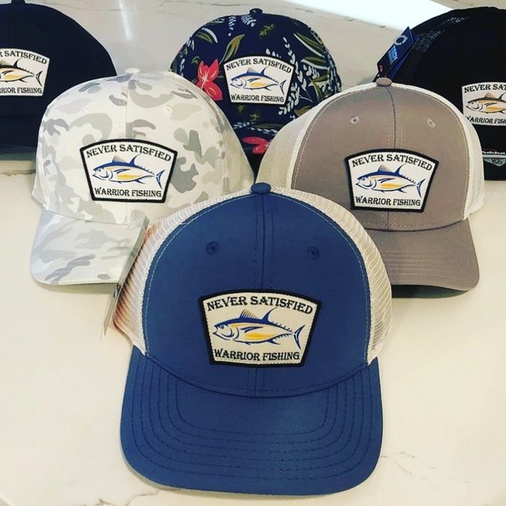pukkainc's tweet photo. As long as the silhouette stays the same you have unmatched flexibility by the dozen within your order AKA the #pukkadifference

Same Hat ✔️
Same Artwork ✔️✔️
Ability to change everything else by the dozen ✔️✔️✔️

📸 @neversatisfiedoffshore

#tgif #customhats #lowminimums https://t.co/sjvZAeVLed