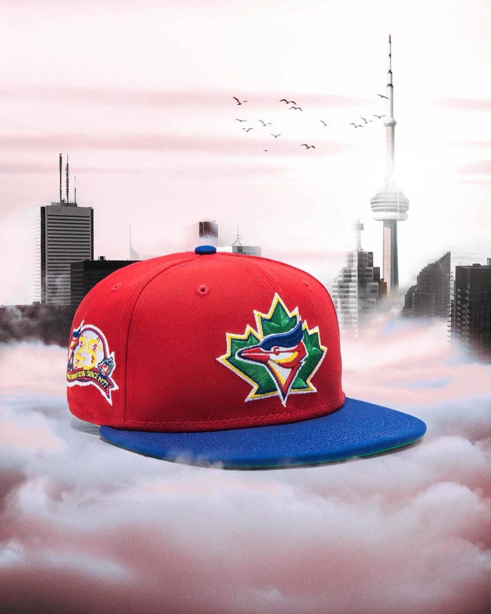 8V_Collective's tweet photo. Dropping Tomorrow, April 29th @ 12:00pm on @stylldoinit 

Numero Uno ☝🏾

Paying homage to a Toronto Blue Jays legend, Tony Fernández 🙏🏾🇩🇴

#styll #toronto #bluejays #tonyfernández #the6collection #DR #dominicanrepublic #greenuv #greenbottom https://t.co/QpzwDYIgy8