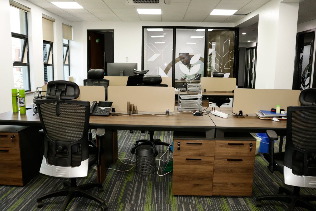 Upgrade your furniture to give a more vibrant look that's
comfortable and encourages motivation and productivity 
among employees.
#sahihi #design #furniture #led #retailspaces #quality