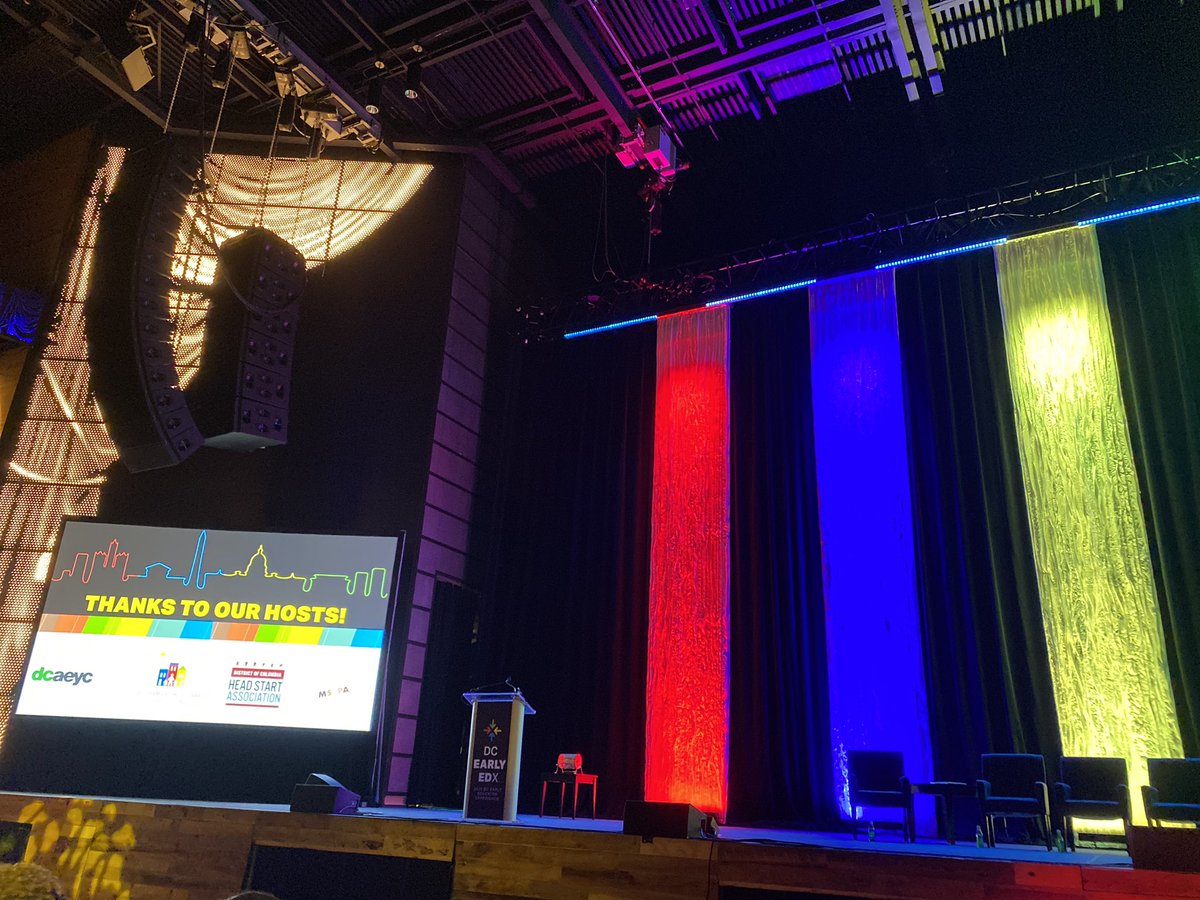 yolanguages's tweet photo. Excited to be here again #DCEARLYEDX https://t.co/yRzaXcKhUl