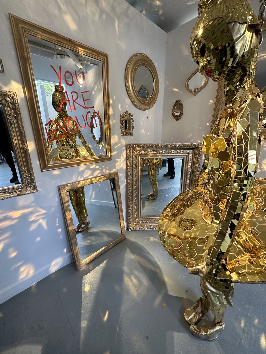 Hugh_Wiliamson's tweet photo. Fantastic 1st &amp; 2nd year Fine Art exhibition “Multifarious” @StaffsUni Hard to pick 4 favourites!
Congratulations to staff and students on a really varied and well executed show! 🎉
@SpatialityJones @MichaelSafaric @KevinringtonH2 @staffsuni_dta https://t.co/iluVRHJANE