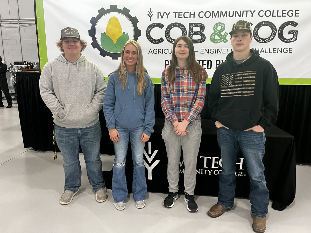 aggeek1's tweet image. Had a great day at the COB/COG Challenge!  #cobcogchallenge #ivytech