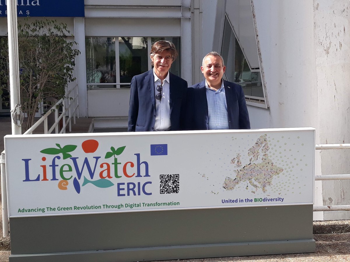 LifeWatchSpain's tweet photo. Octavi Quintana fue uno de los impulsores en @EU_Commission de las infraestructuras de investigación y cooperación científico-tecnológica. Ahora dirige @PrimaProgram y ha conocido en Sevilla el potencial de las iniciativas y herramientas de @LifeWatchERIC. https://t.co/yiNSVJAKrC https://t.co/QjNZdavc5S