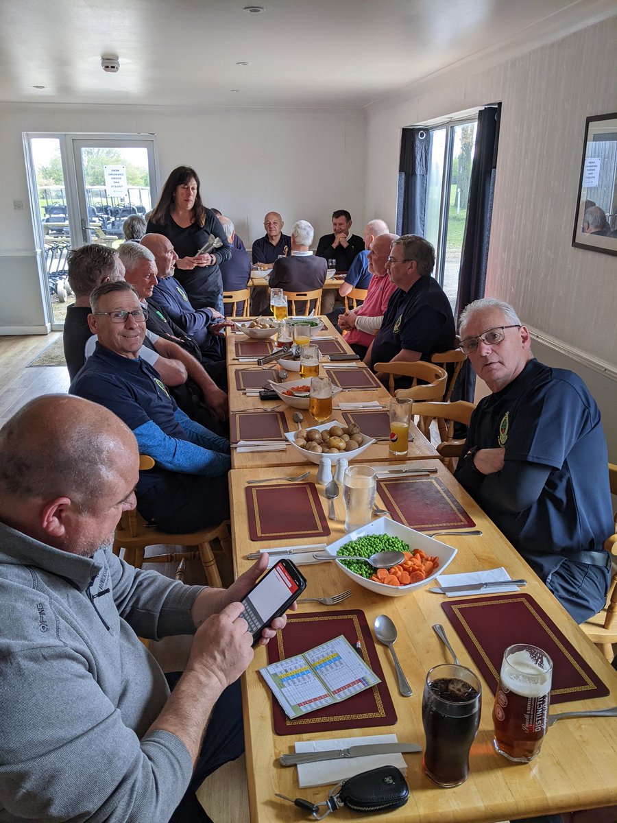 PWRR GS sitting down ready for dinner after a good win against a good team at Barkway Park GC <a href="/rhqpwrr/">Regt Sec, RHQ PWRR</a> #PWRR