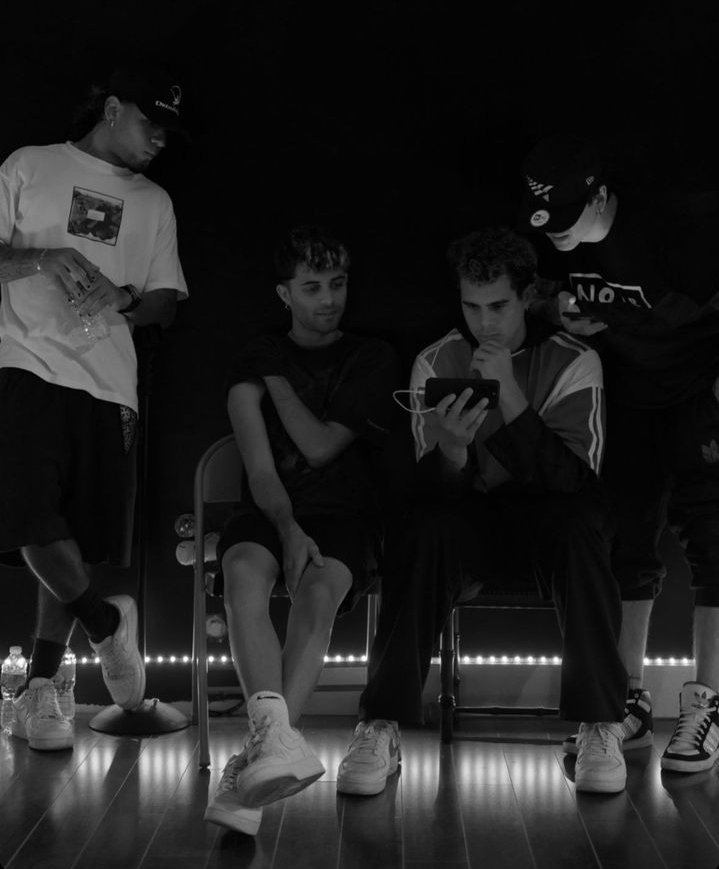michixvelez's tweet photo. Por ustedes TODO <3

#CNCO #GrupoMusical #SECAwards
@CNCOmusic https://t.co/G7AUXnFY35