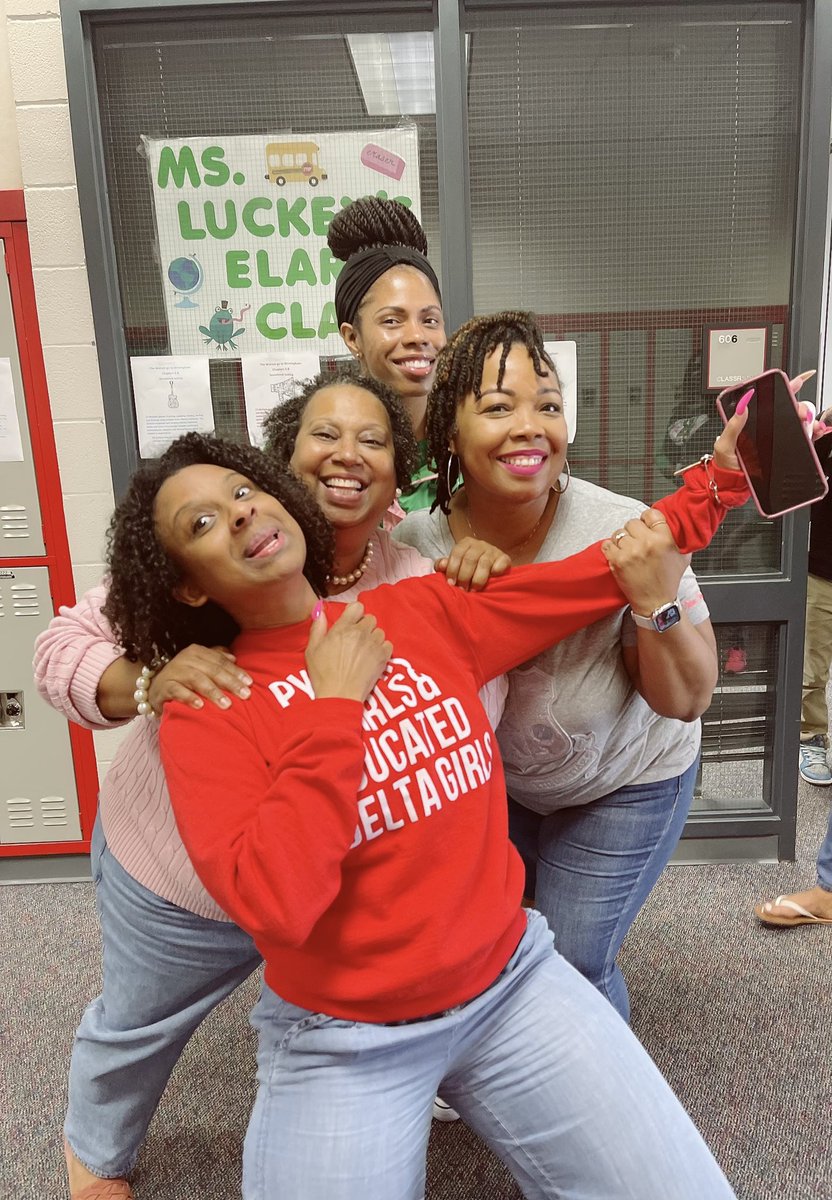 ODMSMustangs's tweet photo. Members of the Divine 9 at @ODMSMustangs represent their respective organizations in an effort to promote excellence and collegiate exposure! @AliefISD #AliefProud #Divine9 https://t.co/3j5I2AYnq6