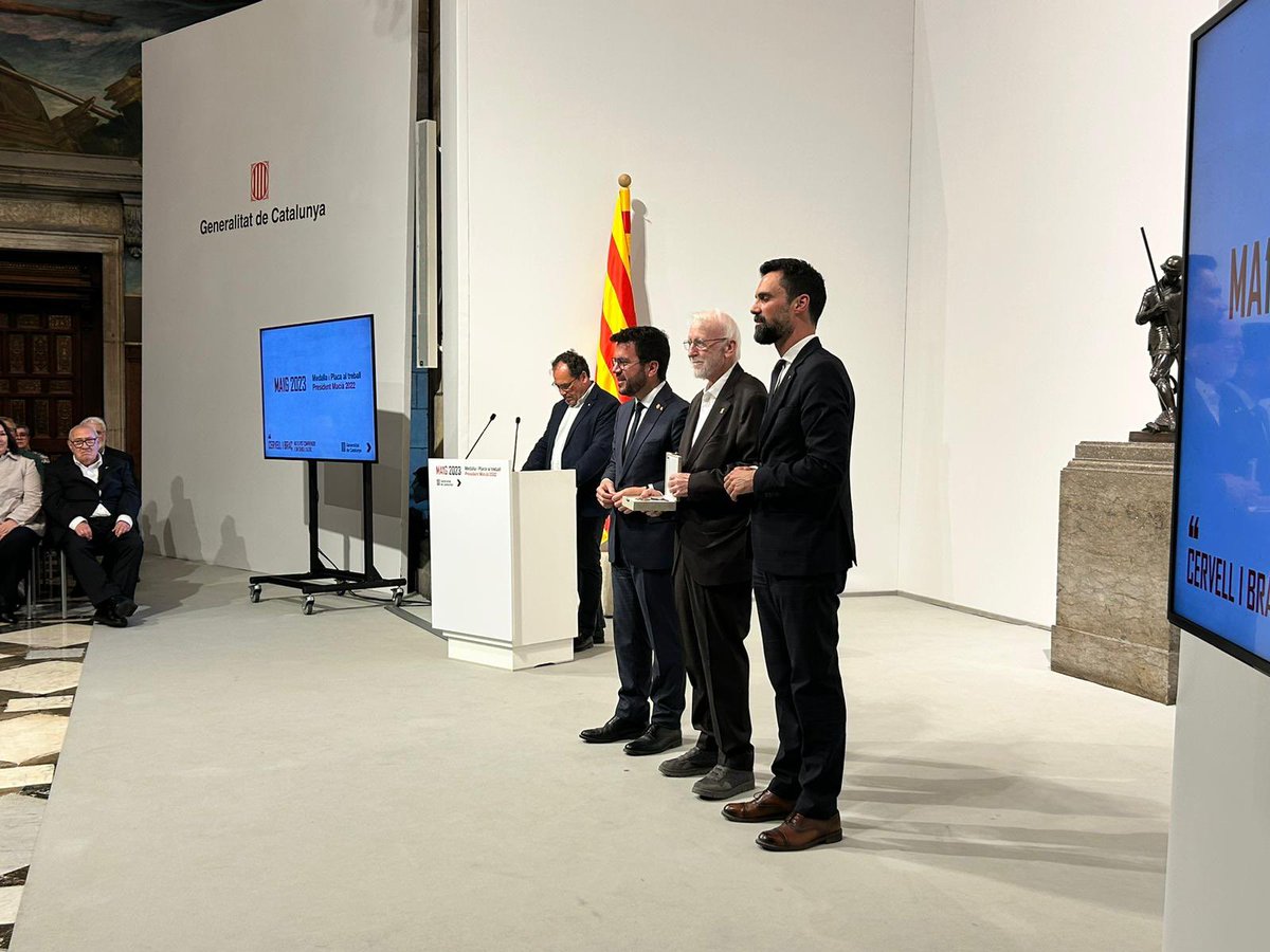 👏🏻 Avui, el nostre president, Manel Palou, ha rebut la medalla President Macià al Treball. Un reconeixement del <a href="/govern/">Govern de Catalunya</a> ben marescut, per la seva trajectòria en defensa dels drets de les persones amb discapacitat intel•lectual! Enhorabona President!