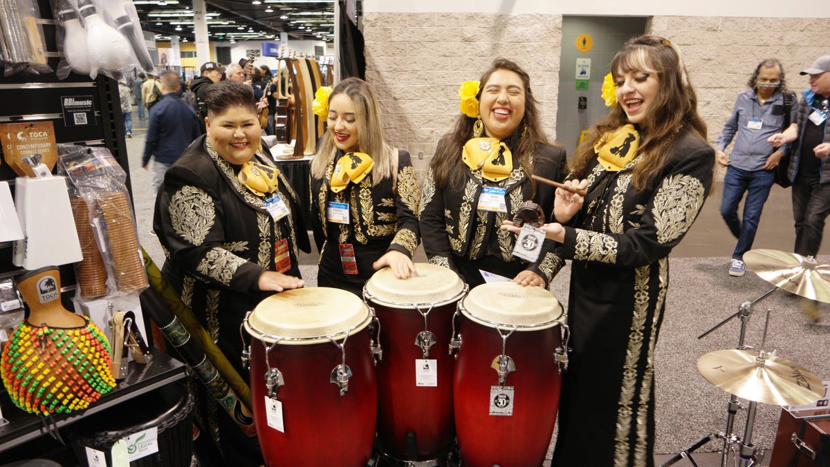 tocaperc's tweet photo. Lovely ladies members of @mariachidivas checking out the New Wine finish of the Toca Synergy Deluxe Series at @thenammshow
#tocapercussion #mariachidivas #thenammshow #somosfamilia #namm23 #synergydeluxe https://t.co/t4cFFlMRi5